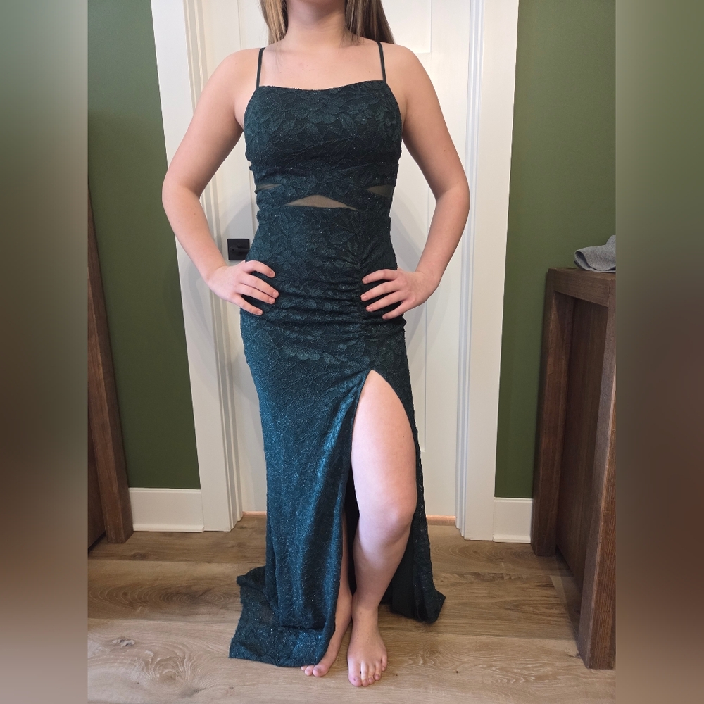 Emerald Sundae Dark Green Lace Gown